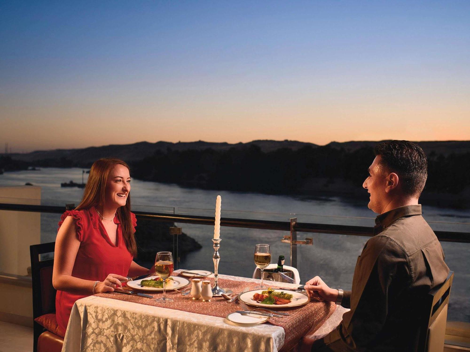 Moevenpick Resort Assuan Esterno foto