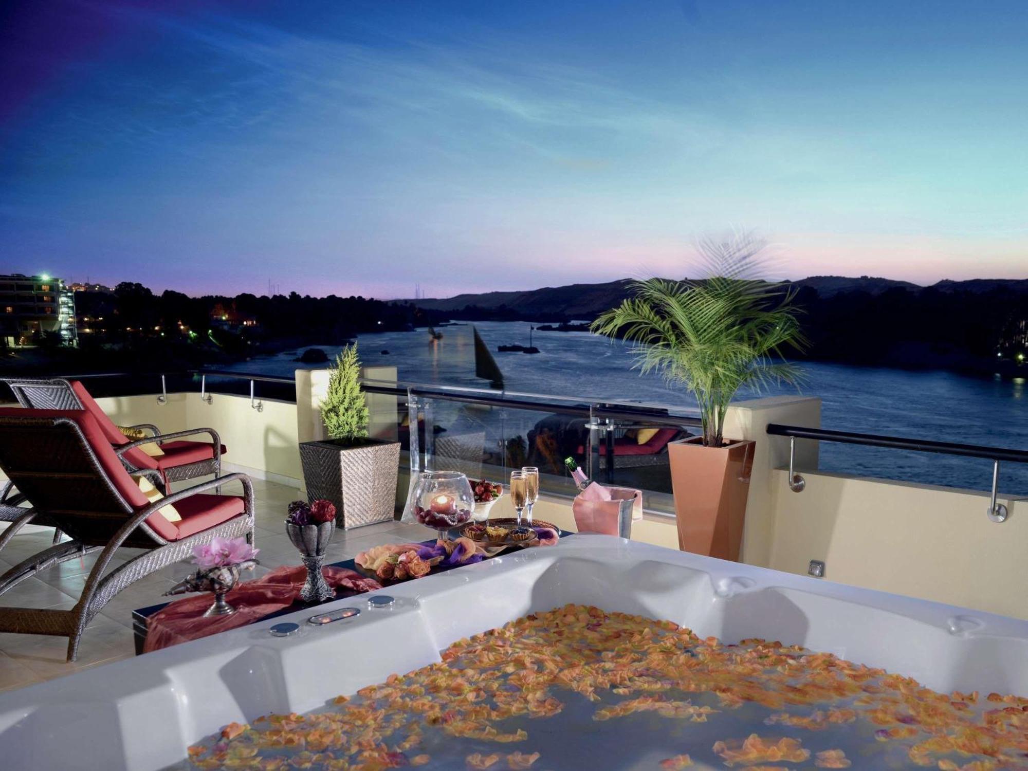 Moevenpick Resort Assuan Esterno foto