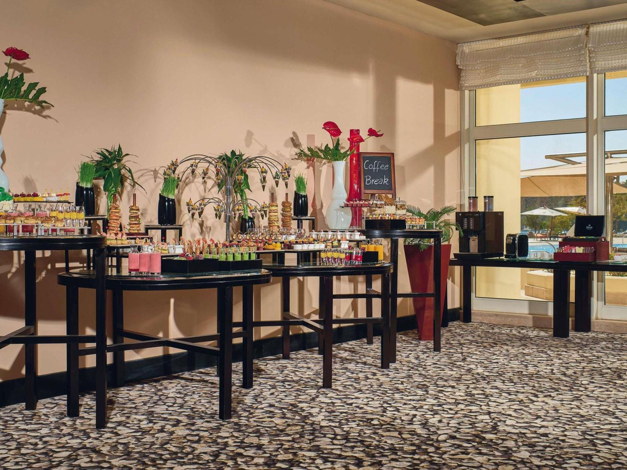 Moevenpick Resort Assuan Esterno foto