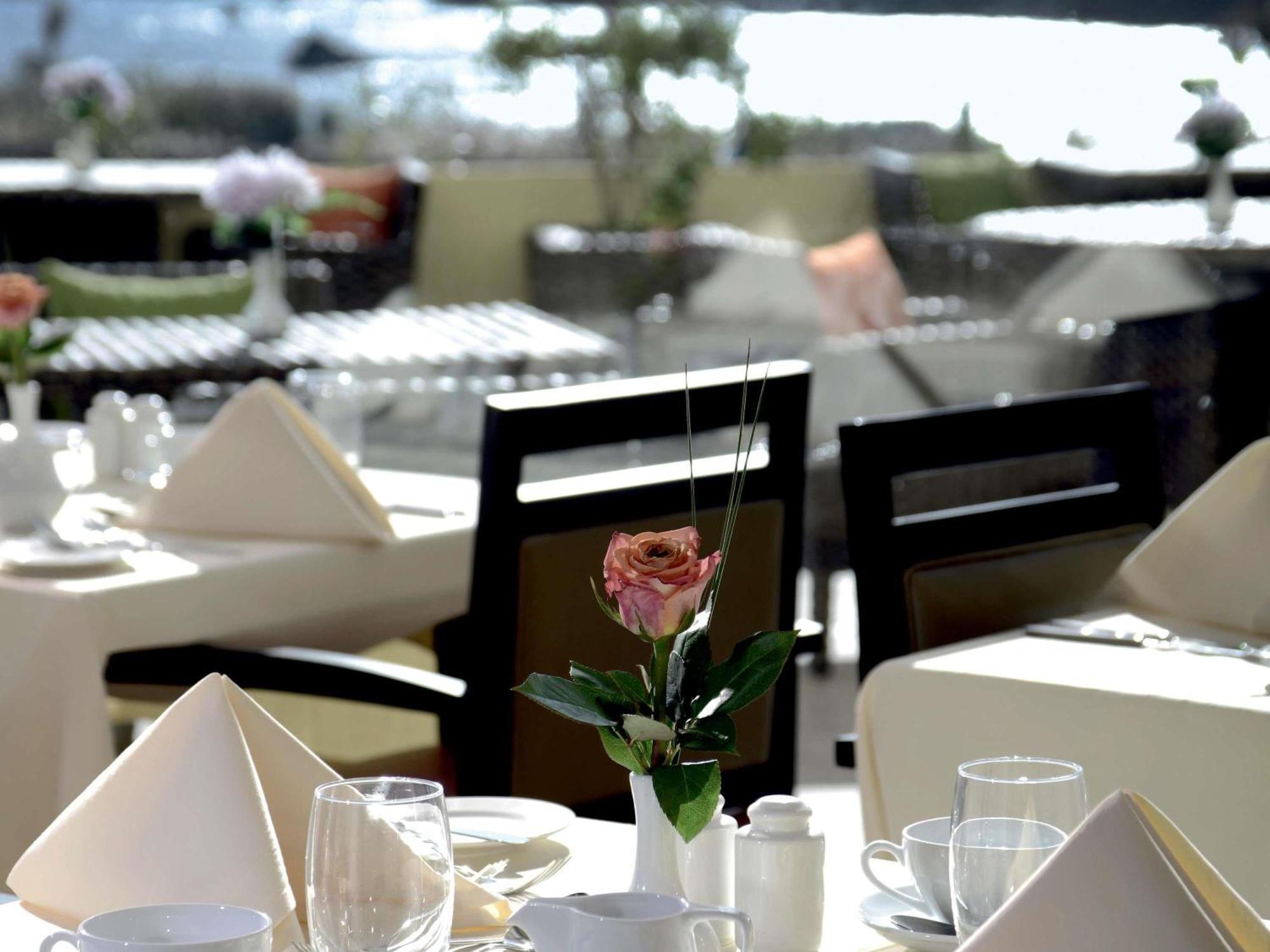 Moevenpick Resort Assuan Esterno foto