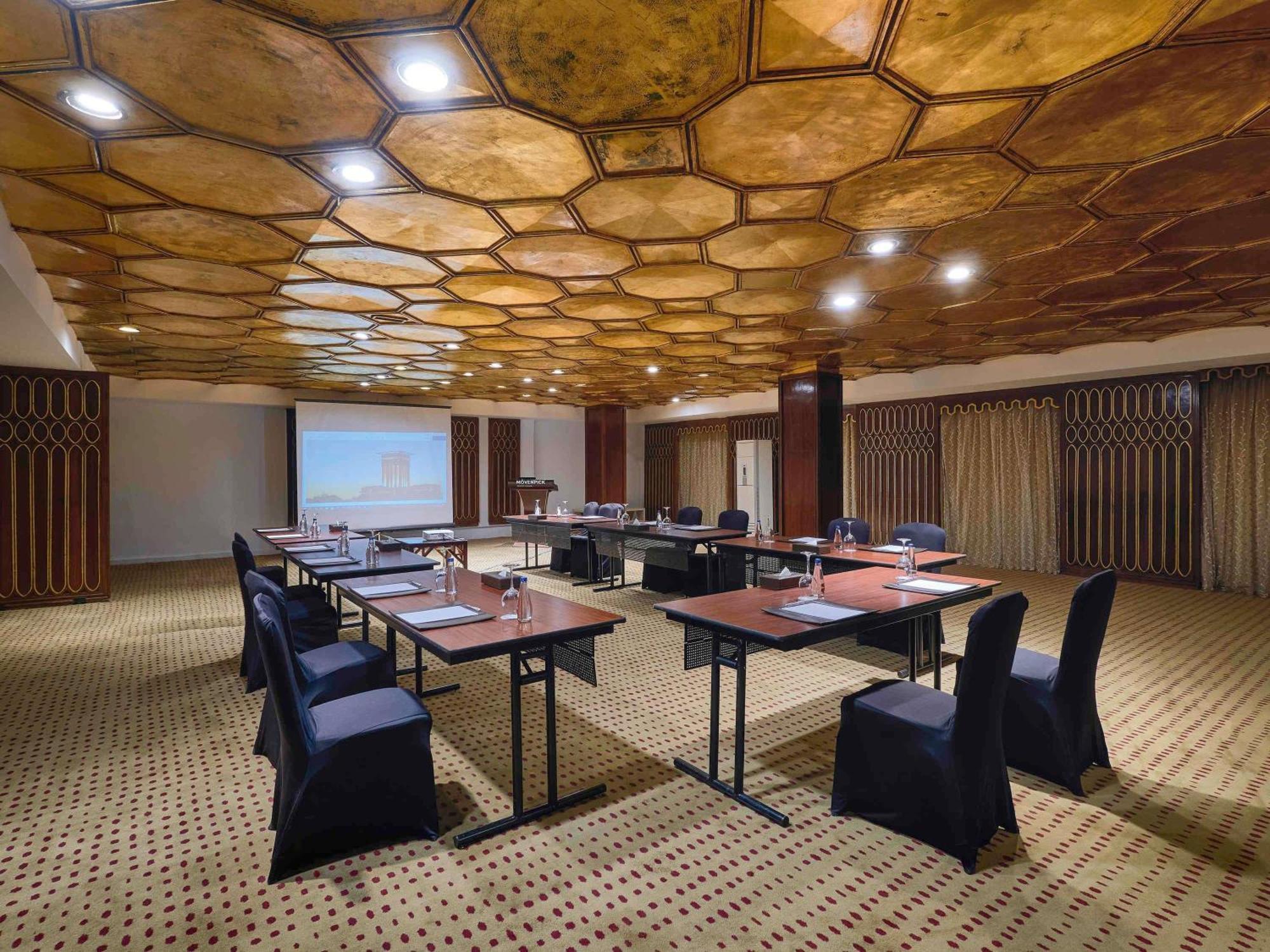 Moevenpick Resort Assuan Esterno foto